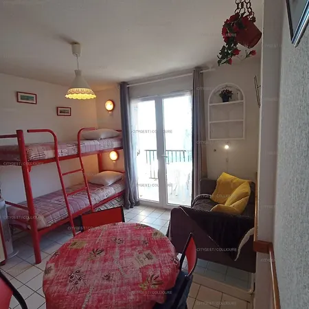 4rb67 1 Avec Vue 公寓